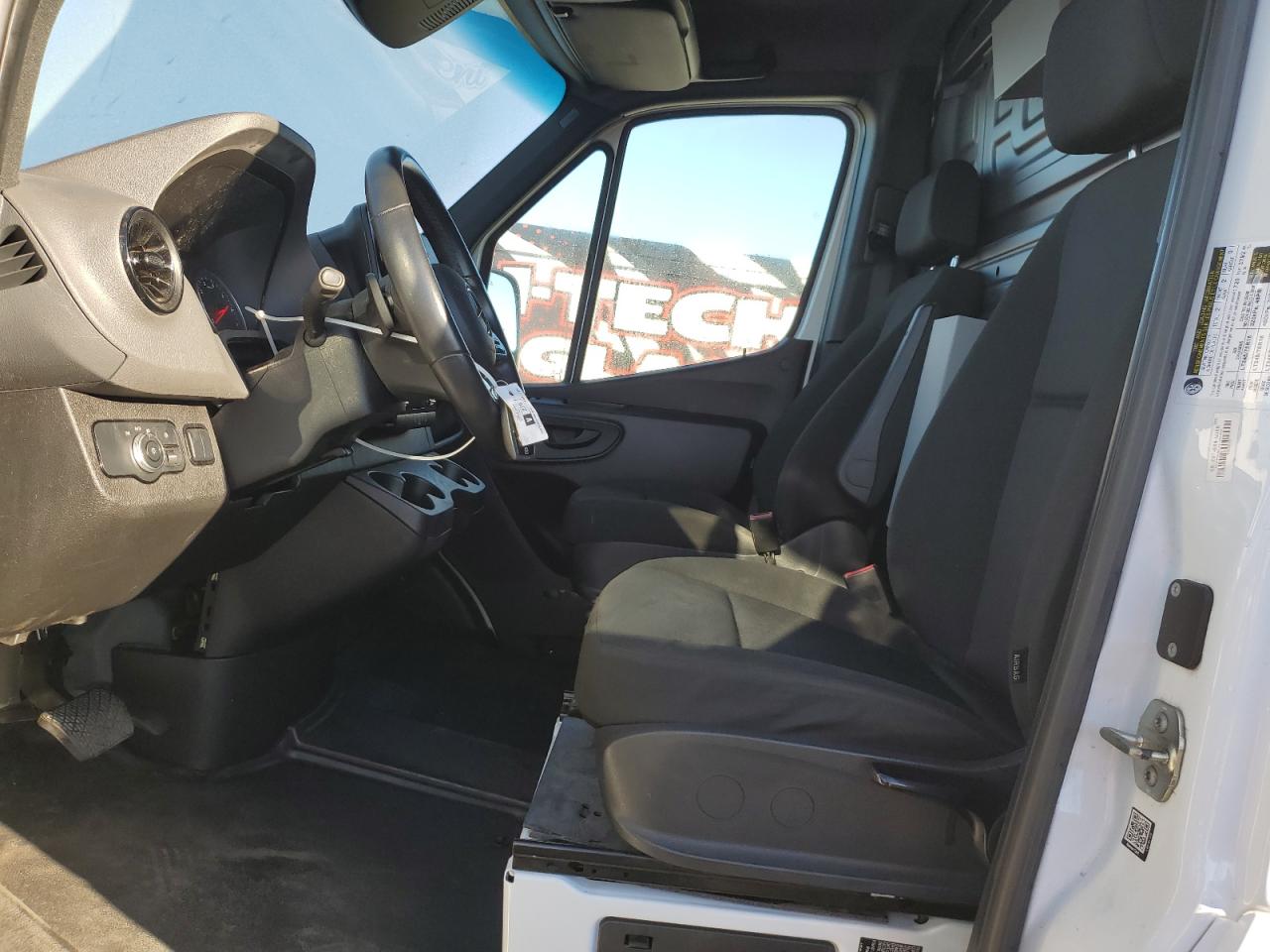 2022 Mercedes-benz Sprinter 1500 White vin: W1Y70BGY2NT087911