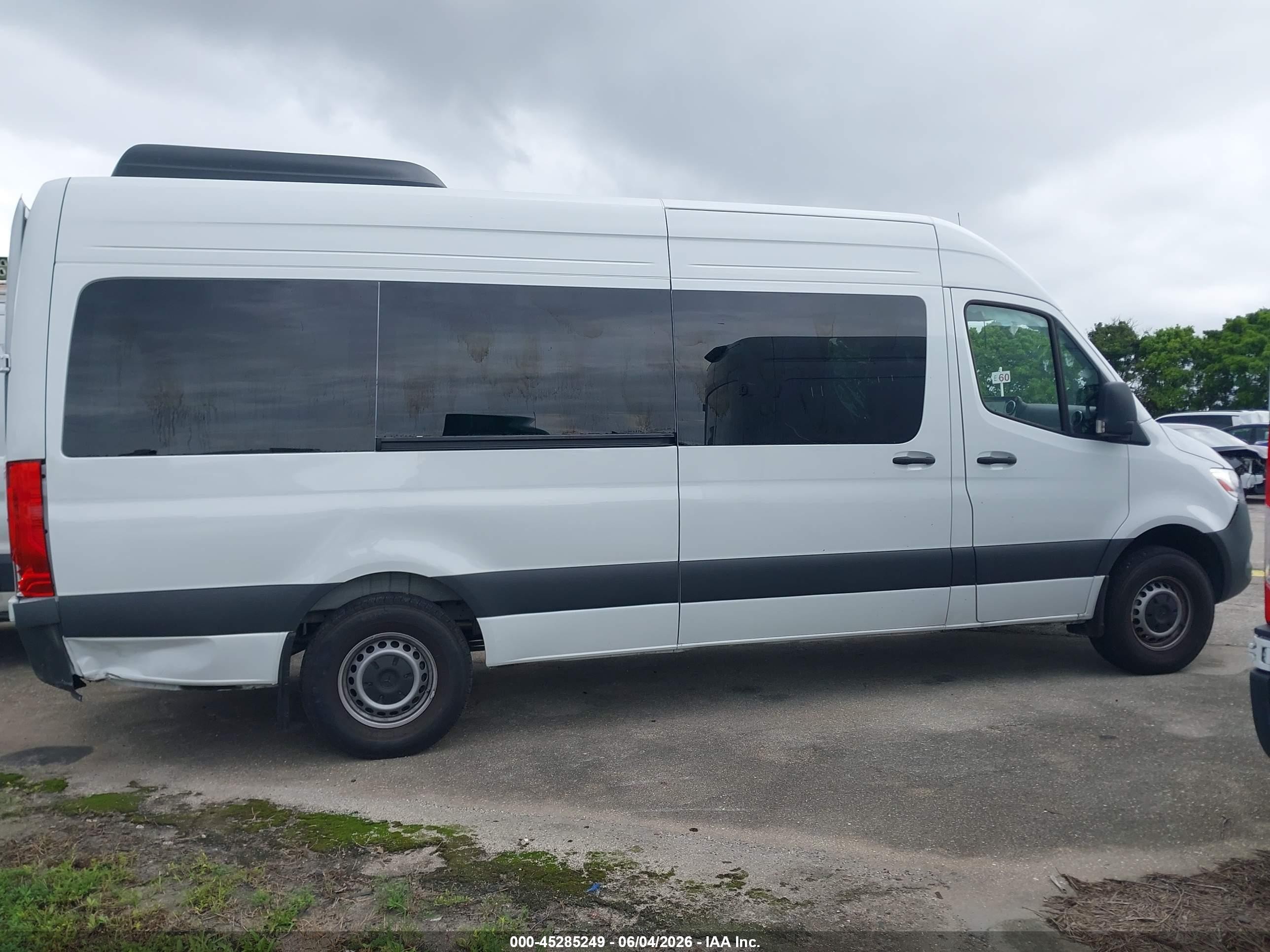 2026 Mercedes-benz Sprinter 2500 High Roof 4-cyl Diesel Белый vin: W1Z4KGHYXTT602297