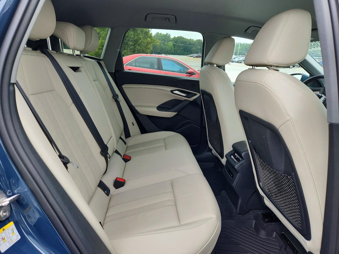 2025 Audi Q6 E-tron Premium Синий vin: WA112BGF6SA026792