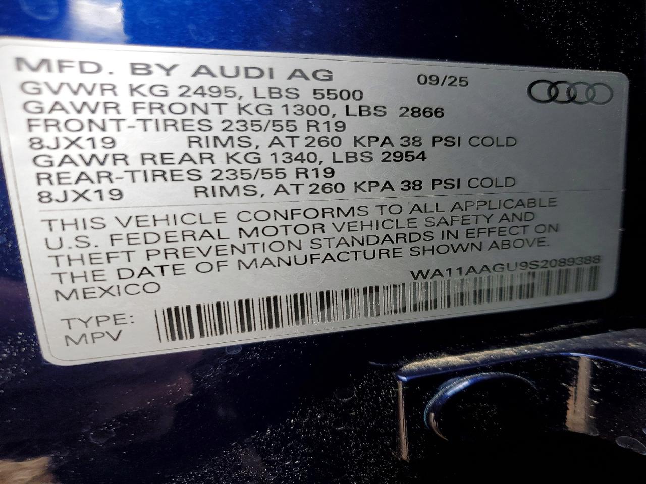 2025 Audi Q5 Premium Blue vin: WA11AAGU9S2089388