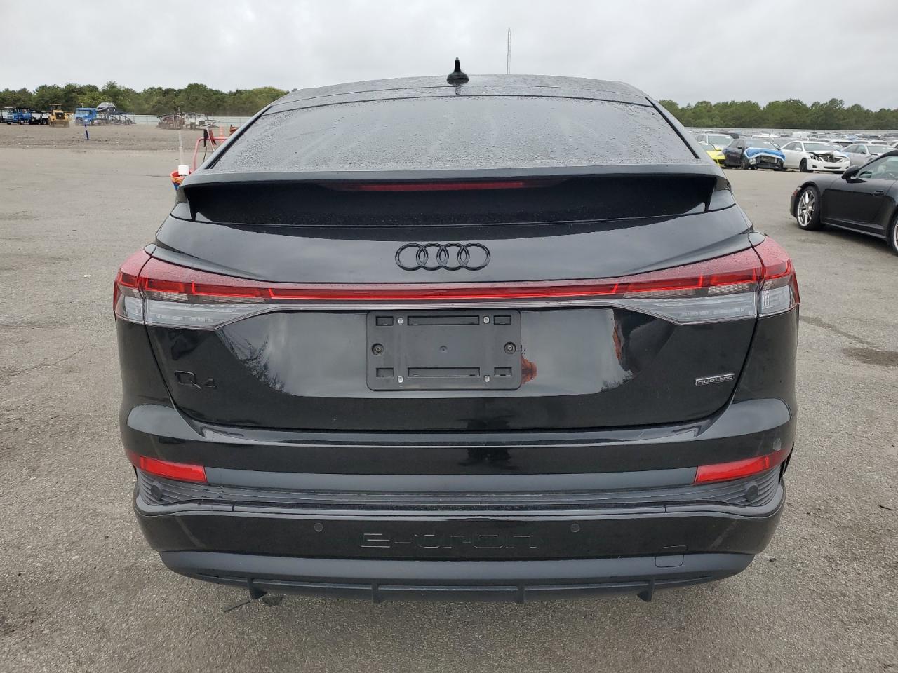 2023 Audi Q4 E-tron Sportback Premium Black vin: WA122BFZXPP060240
