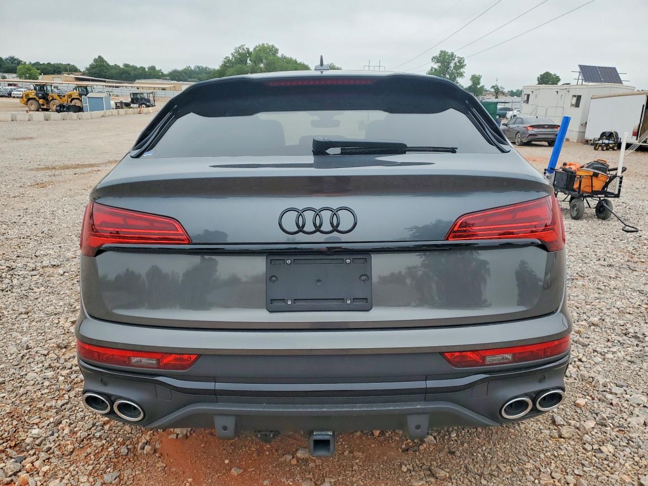 2024 Audi Sq5 Sportback Premium Plus Gray vin: WA124AFY0R2136351