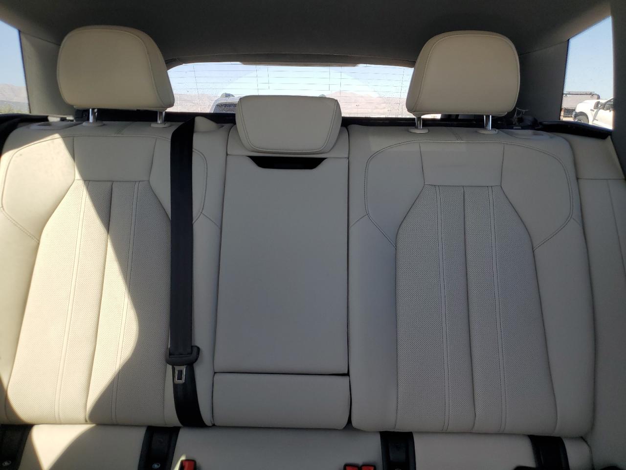 2025 Audi Q6 E-tron Premium Plus White vin: WA124BGF1SA025516