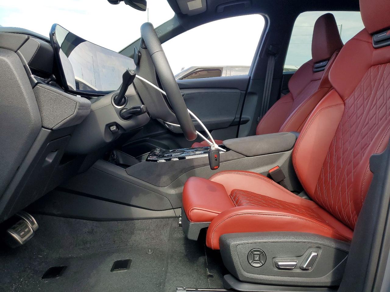 2025 Audi Sq6 E-tron Premium Plus Gray vin: WA125BGF7SA050336