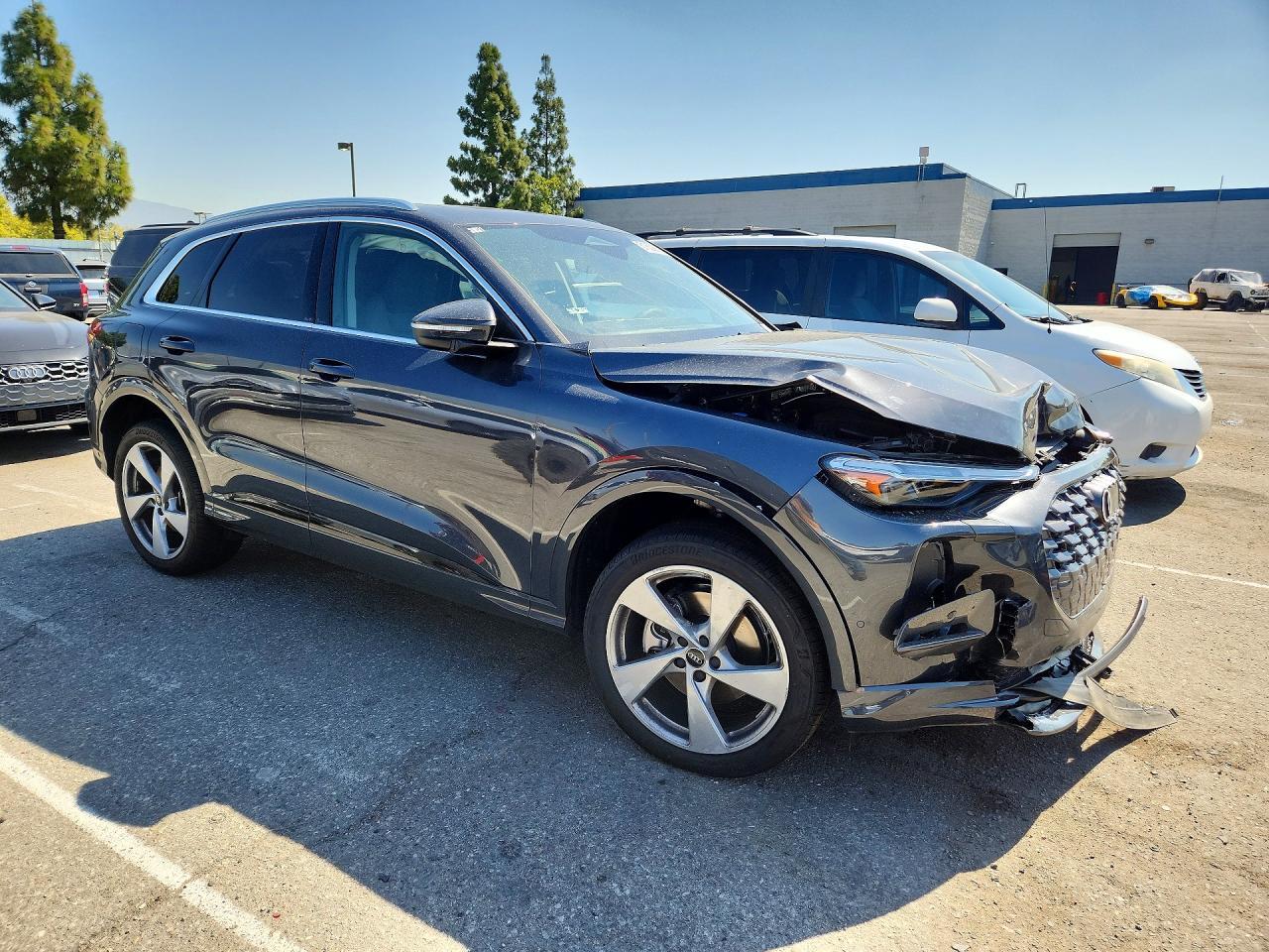 2025 Audi Q5 Premium Plus Charcoal vin: WA12AAGU0S2054467