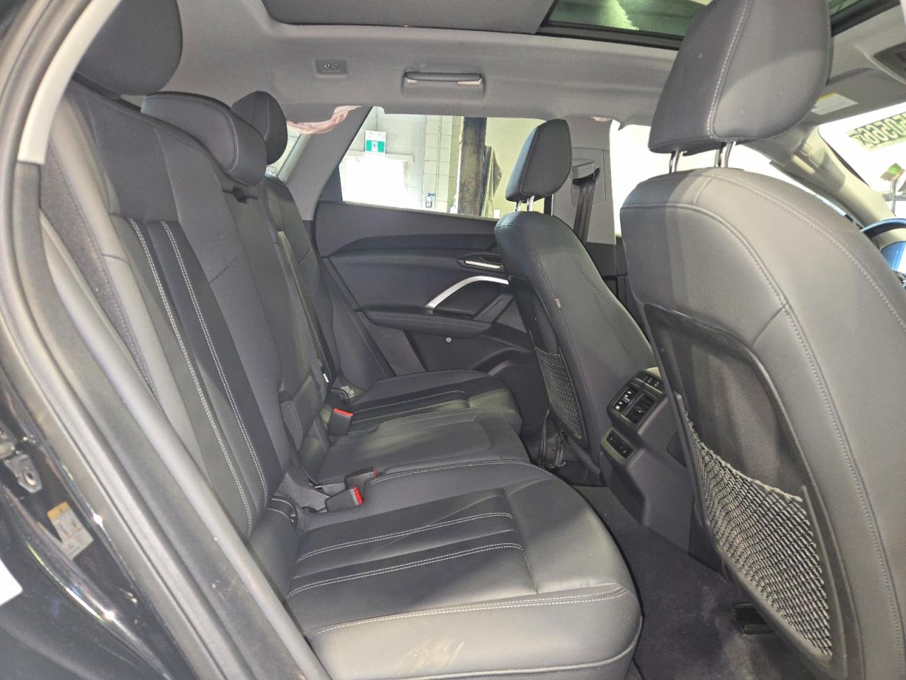 2025 Audi Q5 Premium Plus Черный vin: WA12AAGU8S2030708