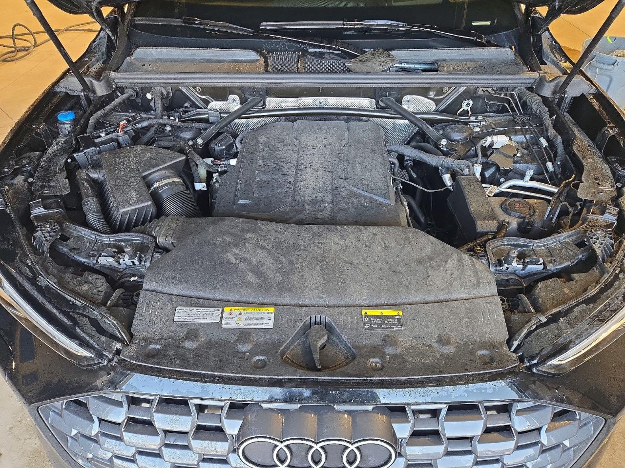 2025 Audi Q5 Premium Plus Черный vin: WA12AAGU8S2030708