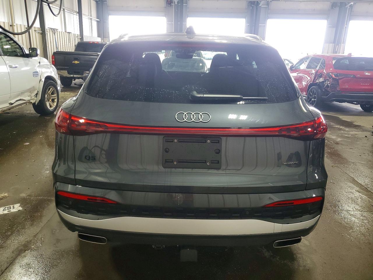 2025 Audi Q5 Premium Plus Gray vin: WA12AAGU9S2038784