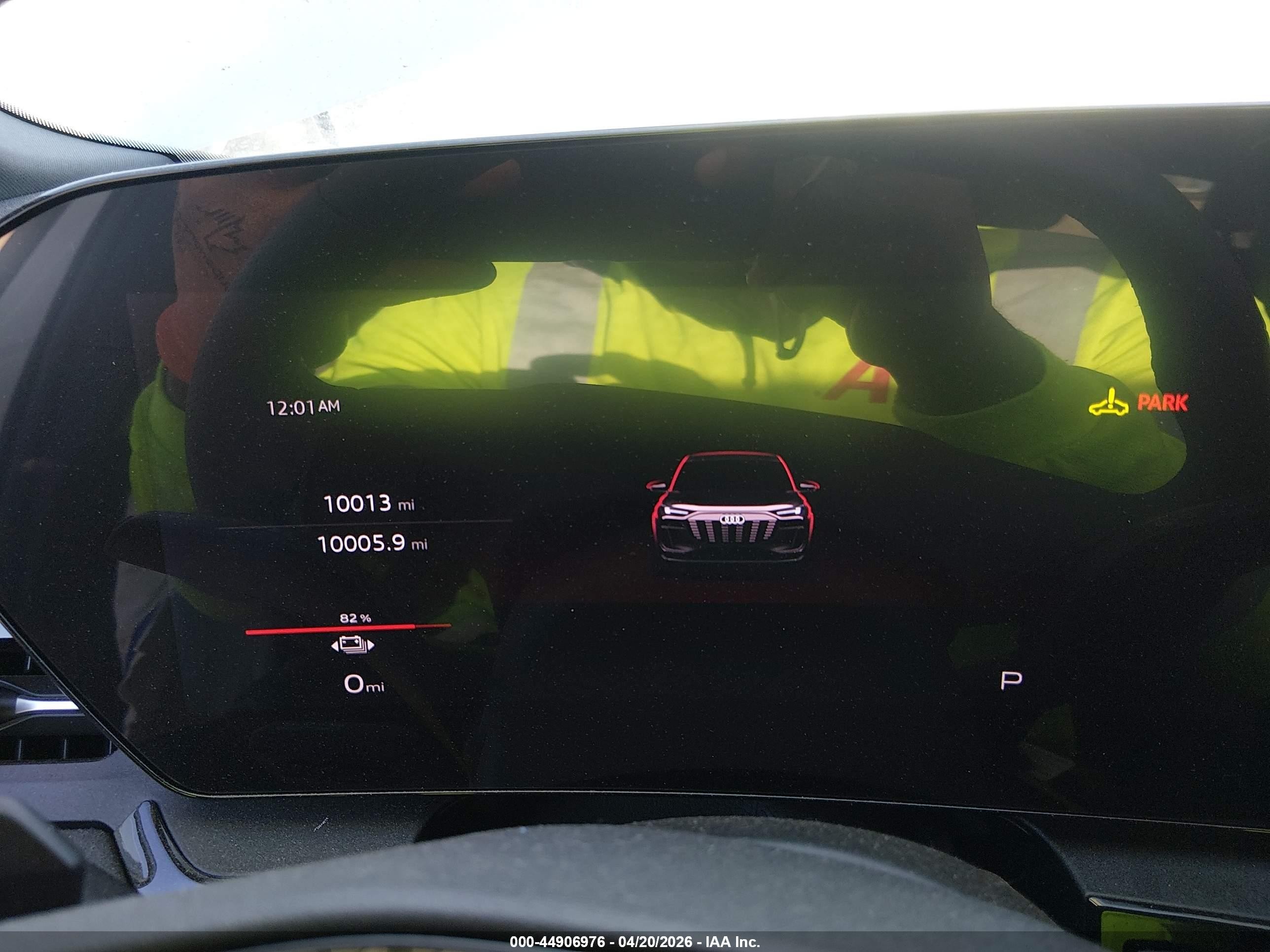 2025 Audi Sq6 E-tron Prestige Quattro White vin: WA135BGFXSA040646