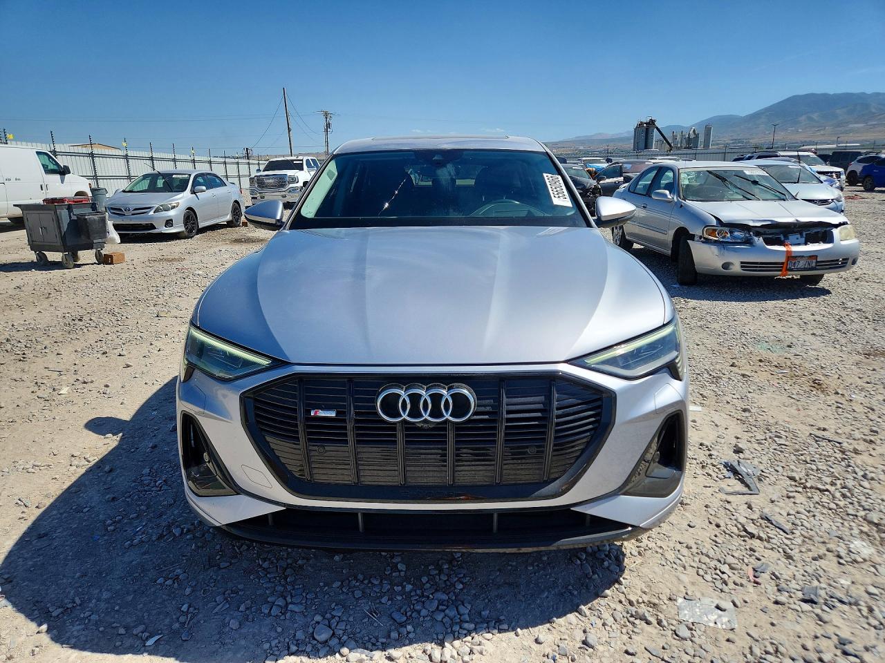 2021 Audi E-tron Sportback Prestige Серебряный vin: WA13ABGE1MB022651