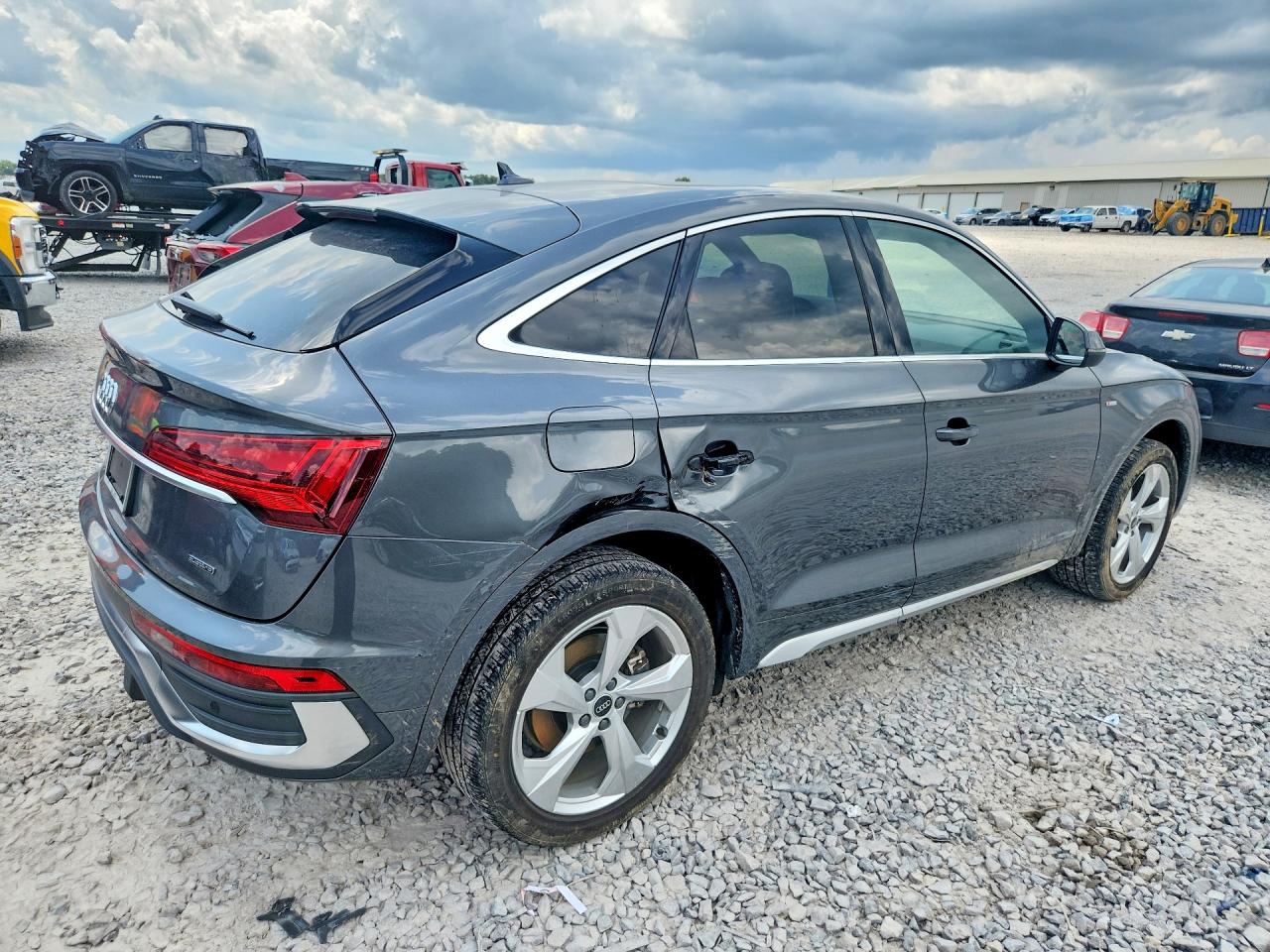 2022 Audi Q5 Sportback Prm Pls 45 Gray vin: WA15AAFY6N2105184