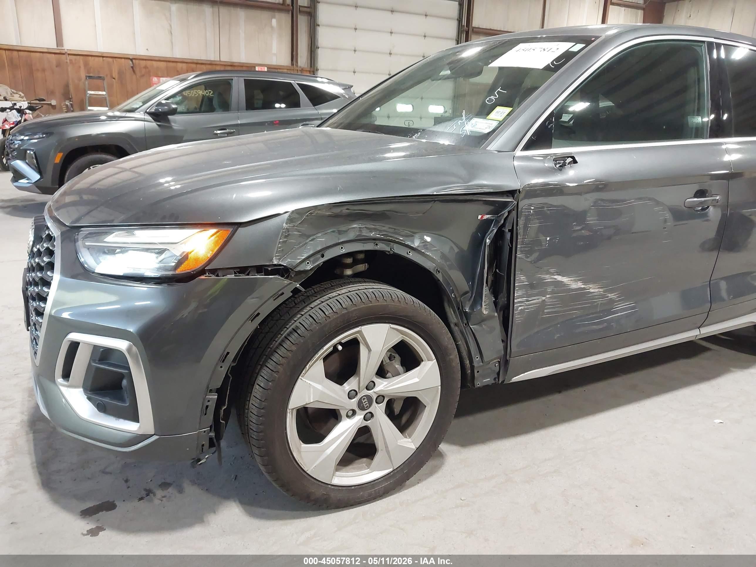 2024 Audi Q5 Sportback Premium Plus 45 Tfsi S Line Quattro S Tronic Gray vin: WA15AAFY8R2123286