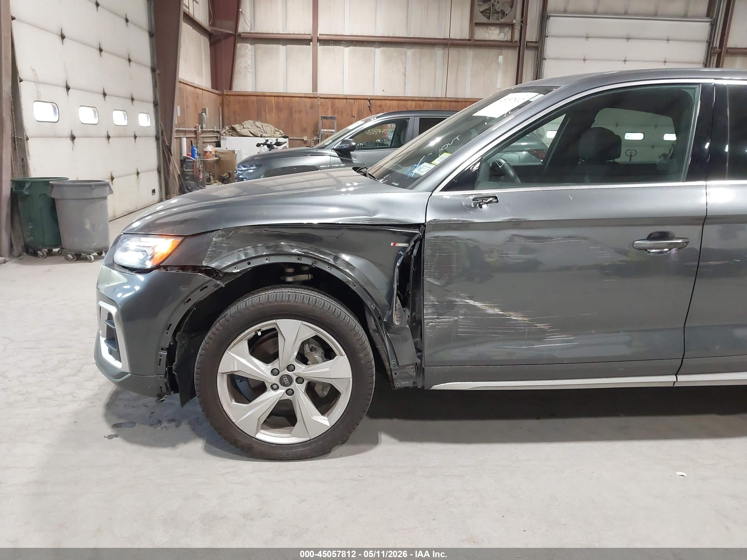 2024 Audi Q5 Sportback Premium Plus 45 Tfsi S Line Quattro S Tronic Gray vin: WA15AAFY8R2123286