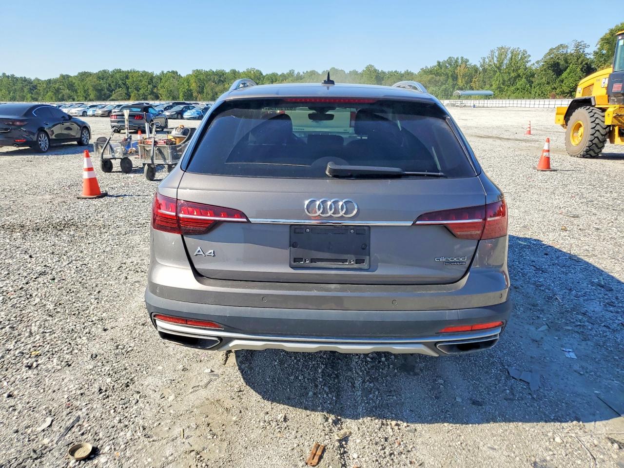 2021 Audi A4 Allroad Premium Plus Gray vin: WA18AAF45MA008329