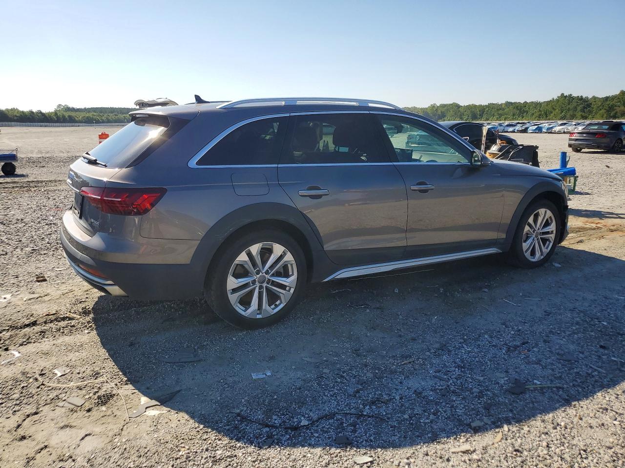 2021 Audi A4 Allroad Premium Plus Gray vin: WA18AAF45MA008329