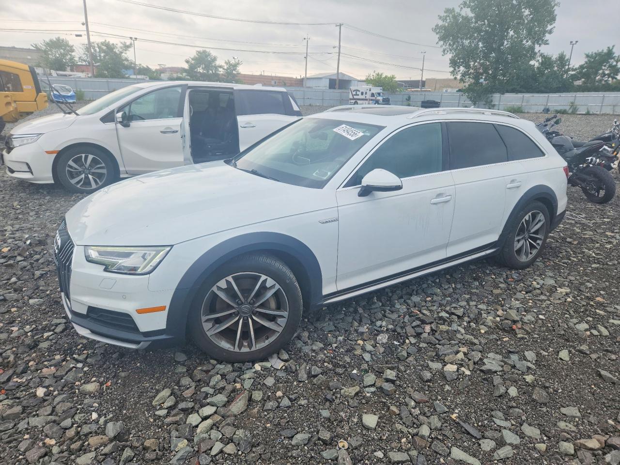 2017 Audi A4 Allroad Premium Plus White vin: WA18NAF41HA114349