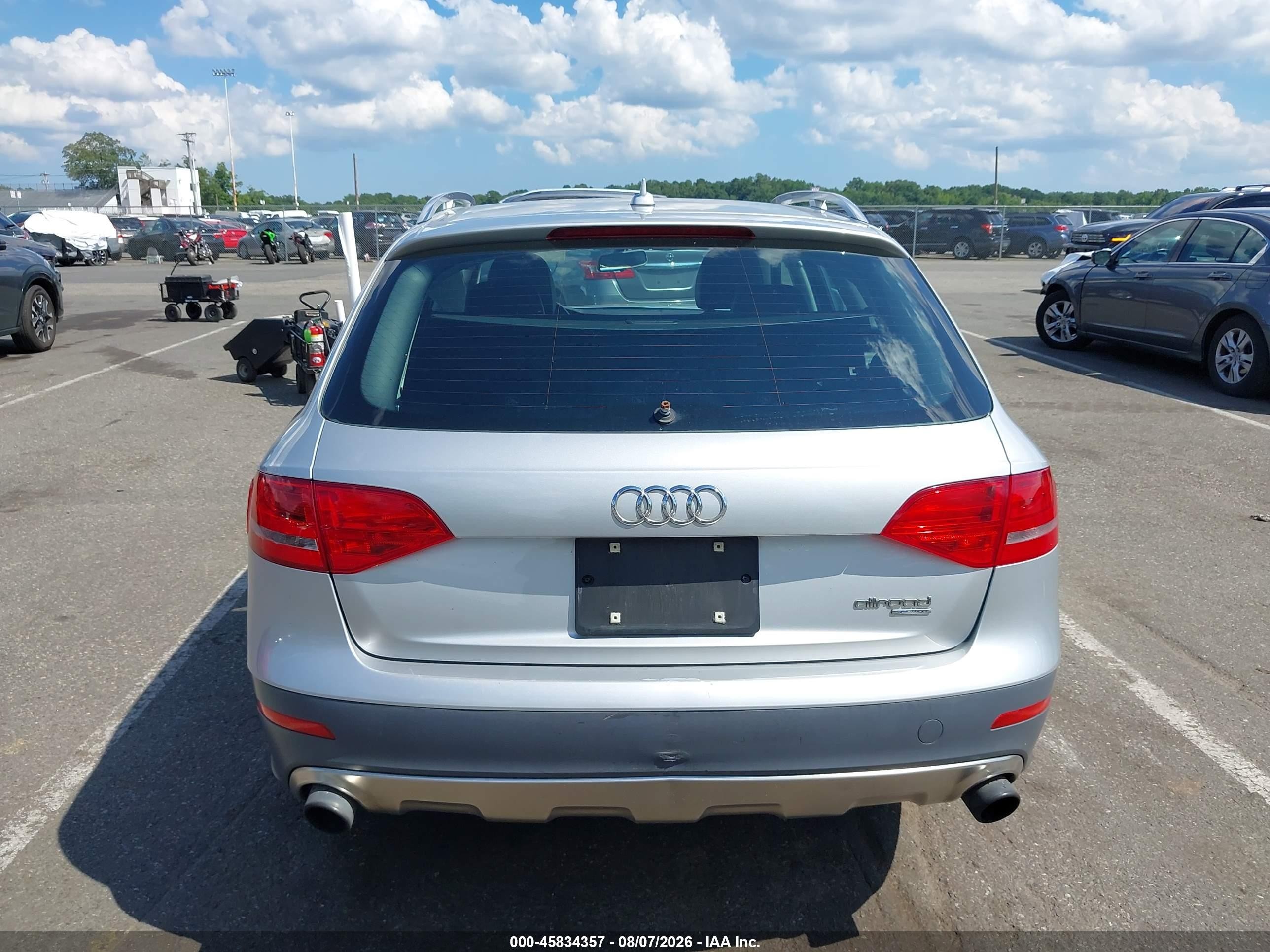 2013 Audi Allroad 2.0t Premium Silver vin: WA19FAFL0DA181480