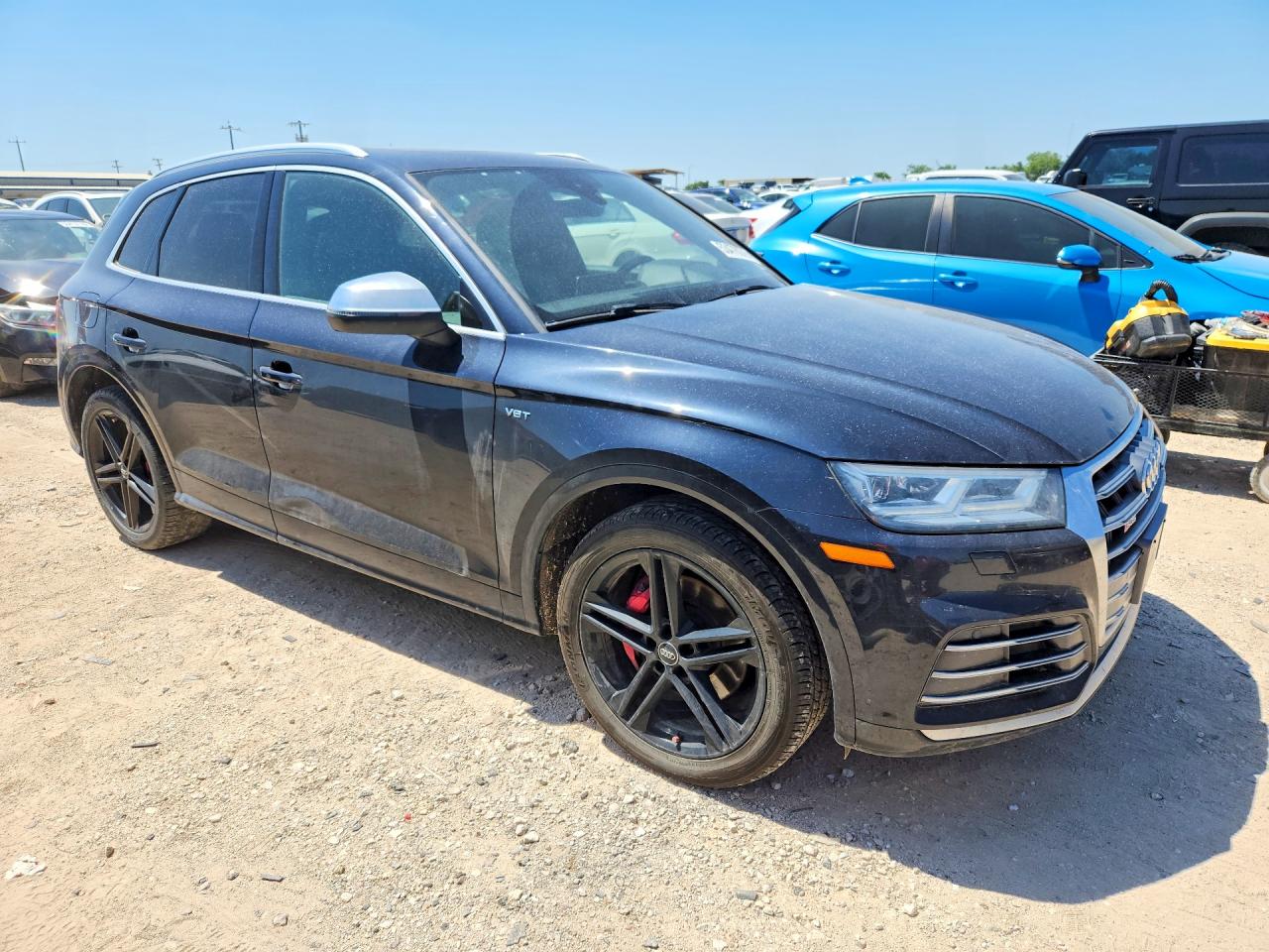 2018 Audi Sq5 Premium Plus Черный vin: WA1A4AFY1J2025159