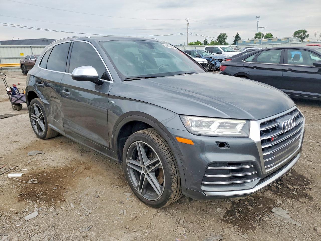 2018 Audi Sq5 Premium Plus Charcoal vin: WA1A4AFY1J2199362