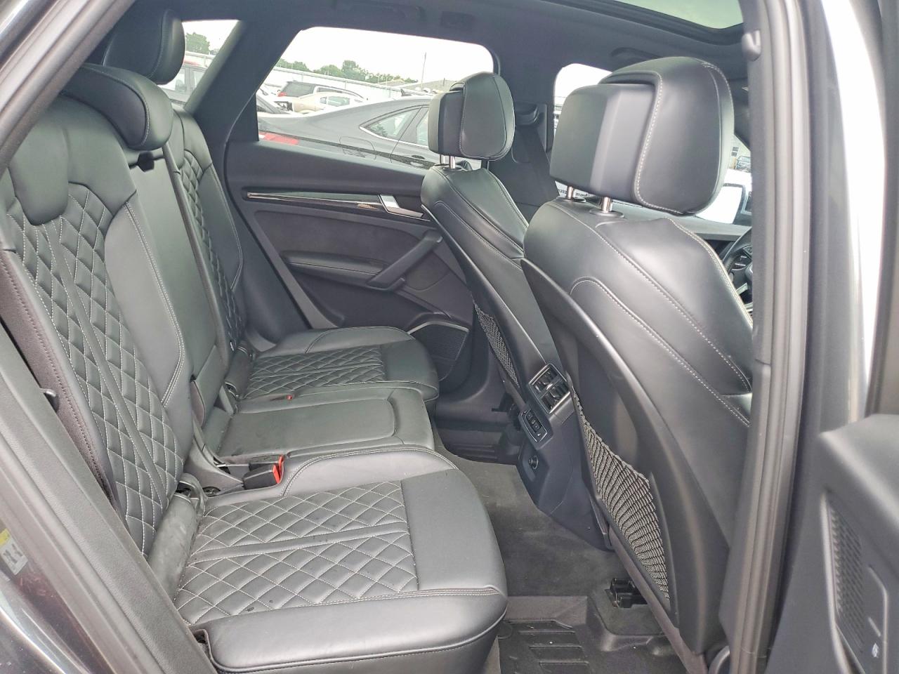 2018 Audi Sq5 Premium Plus Charcoal vin: WA1A4AFY1J2199362