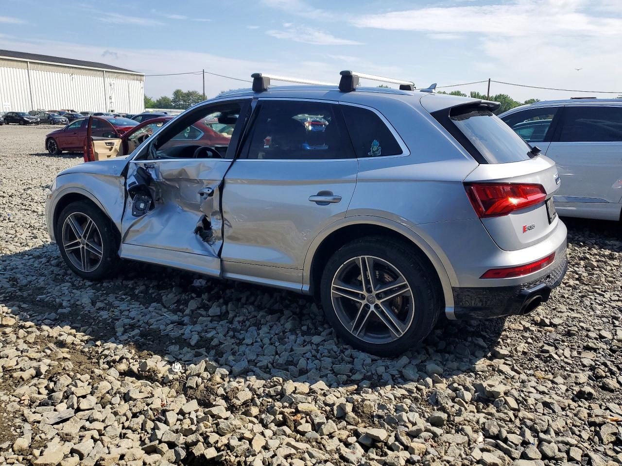2019 Audi Sq5 Premium Silver vin: WA1A4AFY3K2101613