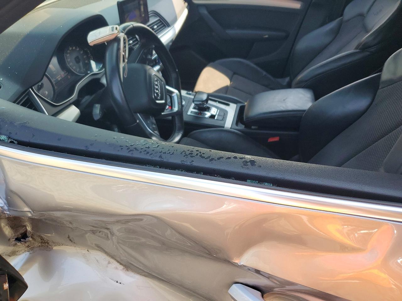 2019 Audi Sq5 Premium Silver vin: WA1A4AFY3K2101613