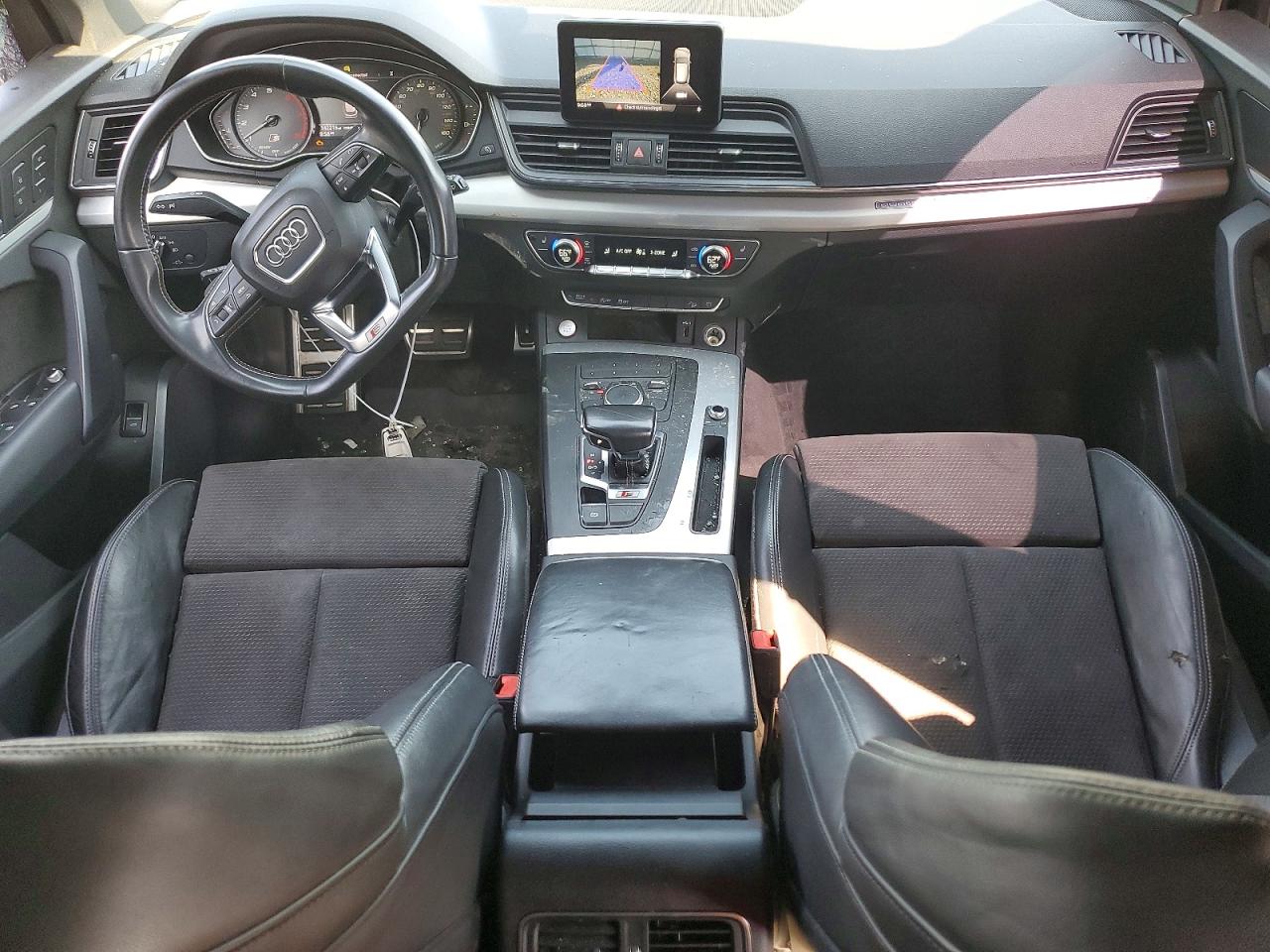 2019 Audi Sq5 Premium Silver vin: WA1A4AFY3K2101613