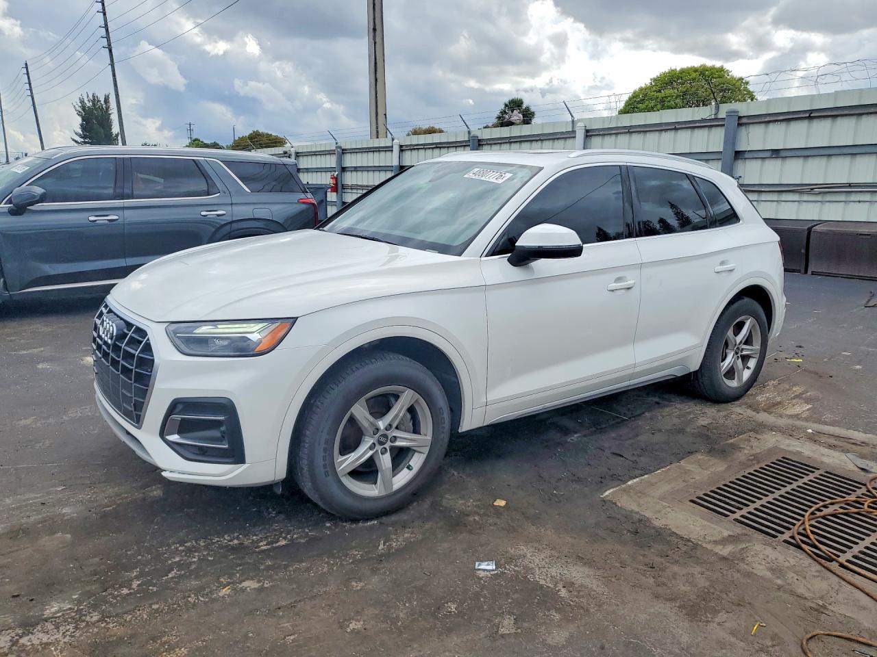 2021 Audi Q5 Premium White vin: WA1AAAFY0M2099749