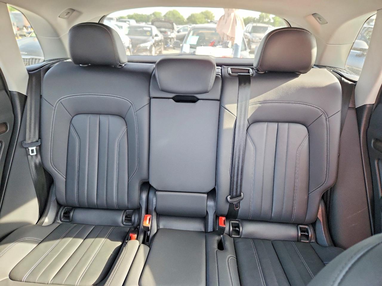 2021 Audi Q5 Premium Black vin: WA1AAAFY3M2056460