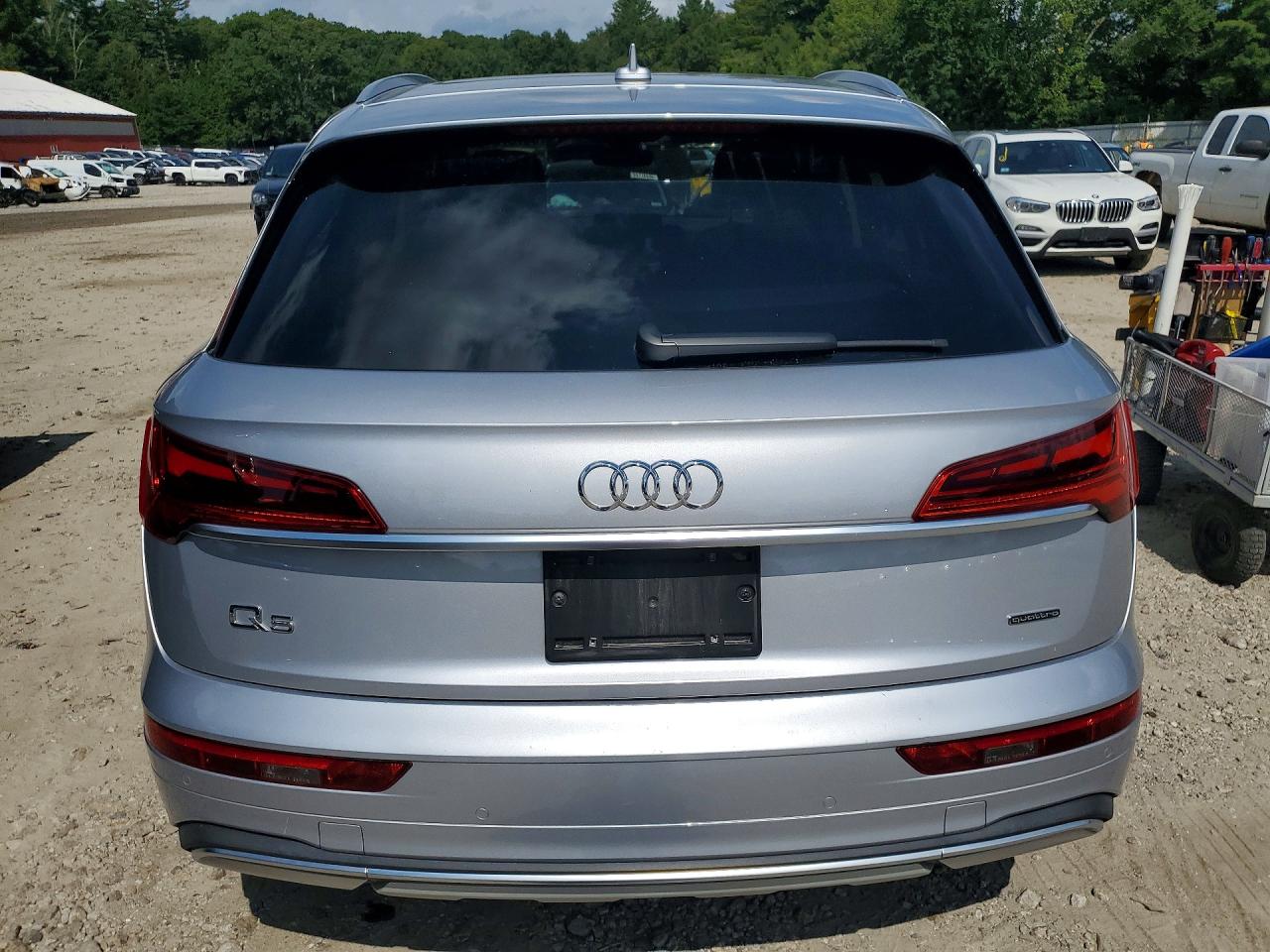 2021 Audi Q5 Premium Silver vin: WA1AAAFY6M2051947