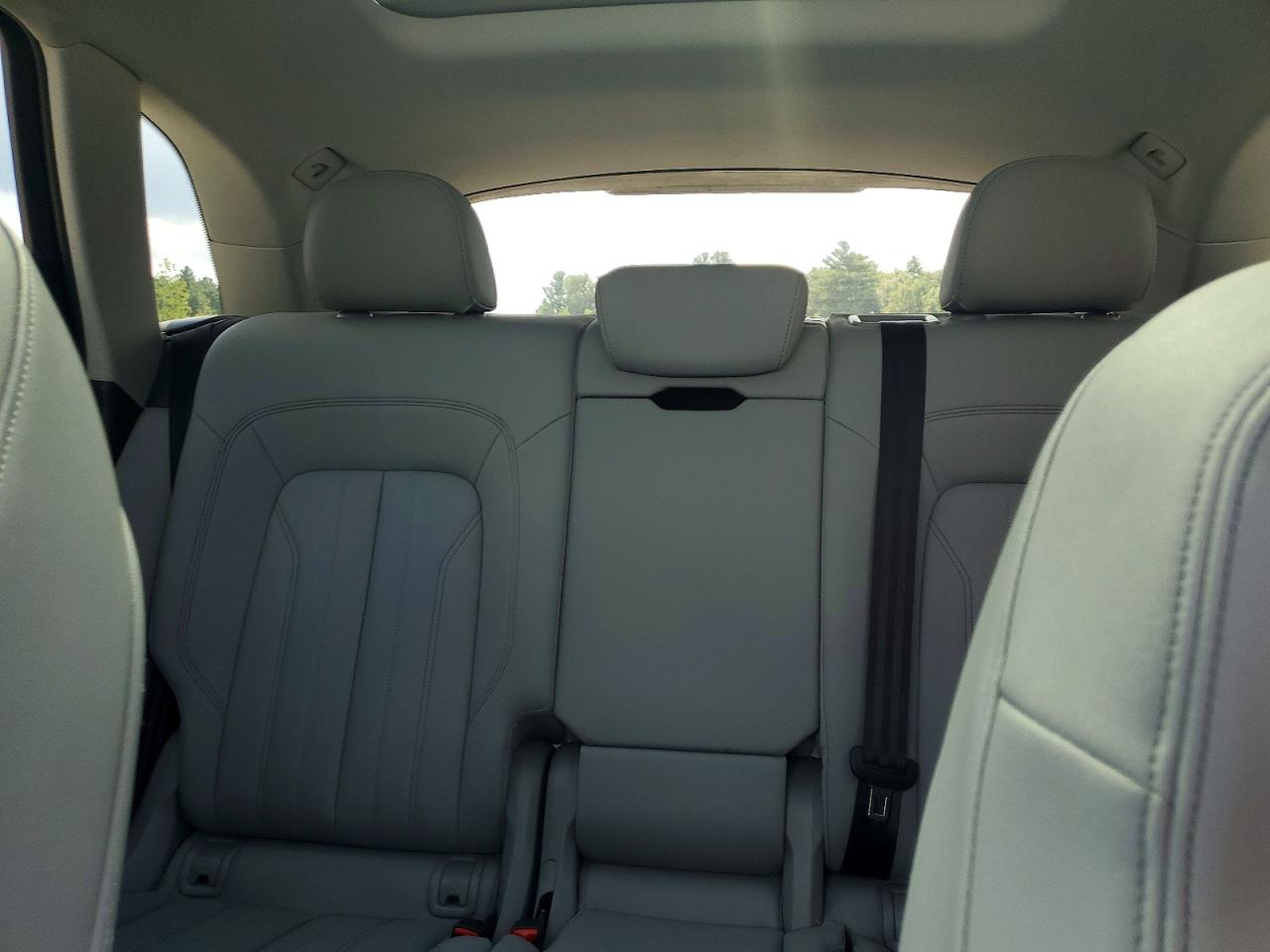 2021 Audi Q5 Premium Silver vin: WA1AAAFY6M2051947