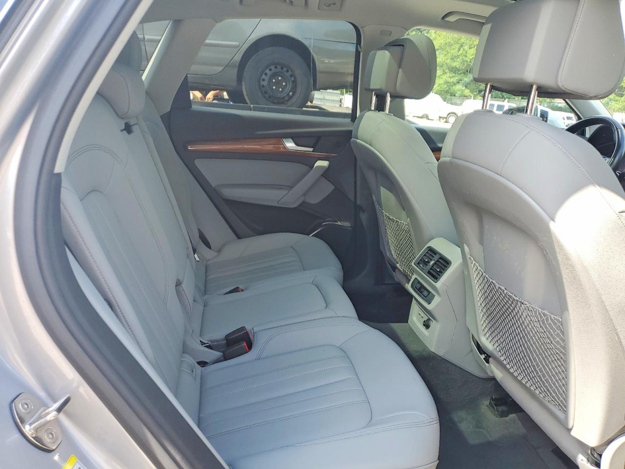2021 Audi Q5 Premium Silver vin: WA1AAAFY6M2051947