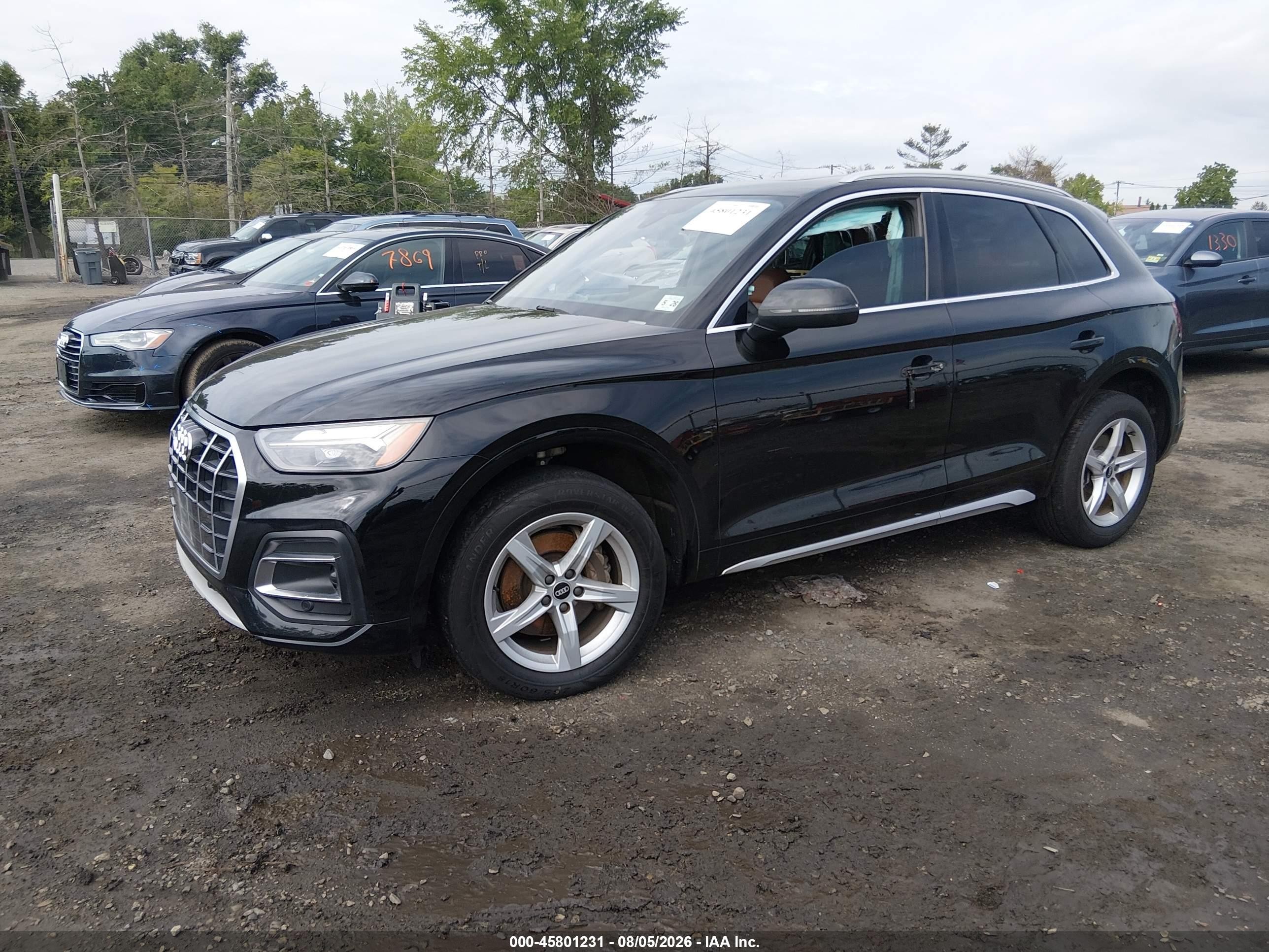2021 Audi Q5 Premium 45 Tfsi Quattro S Tronic Черный vin: WA1AAAFY9M2091956