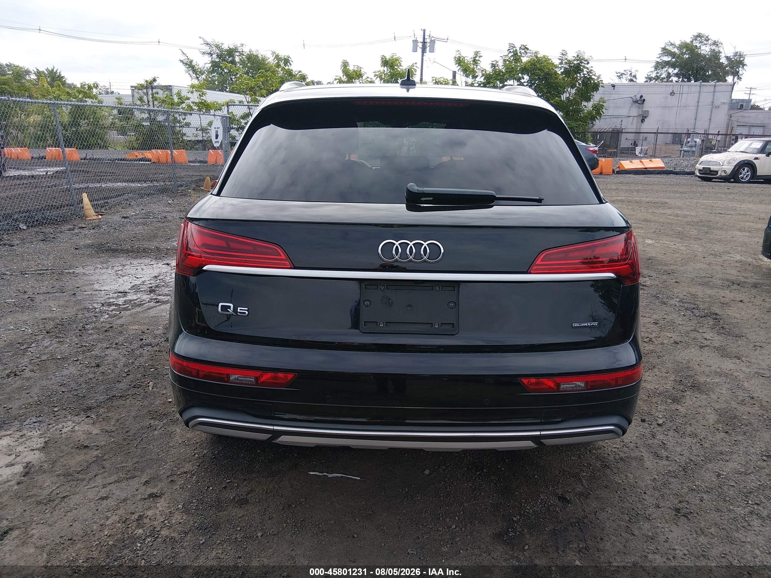 2021 Audi Q5 Premium 45 Tfsi Quattro S Tronic Черный vin: WA1AAAFY9M2091956