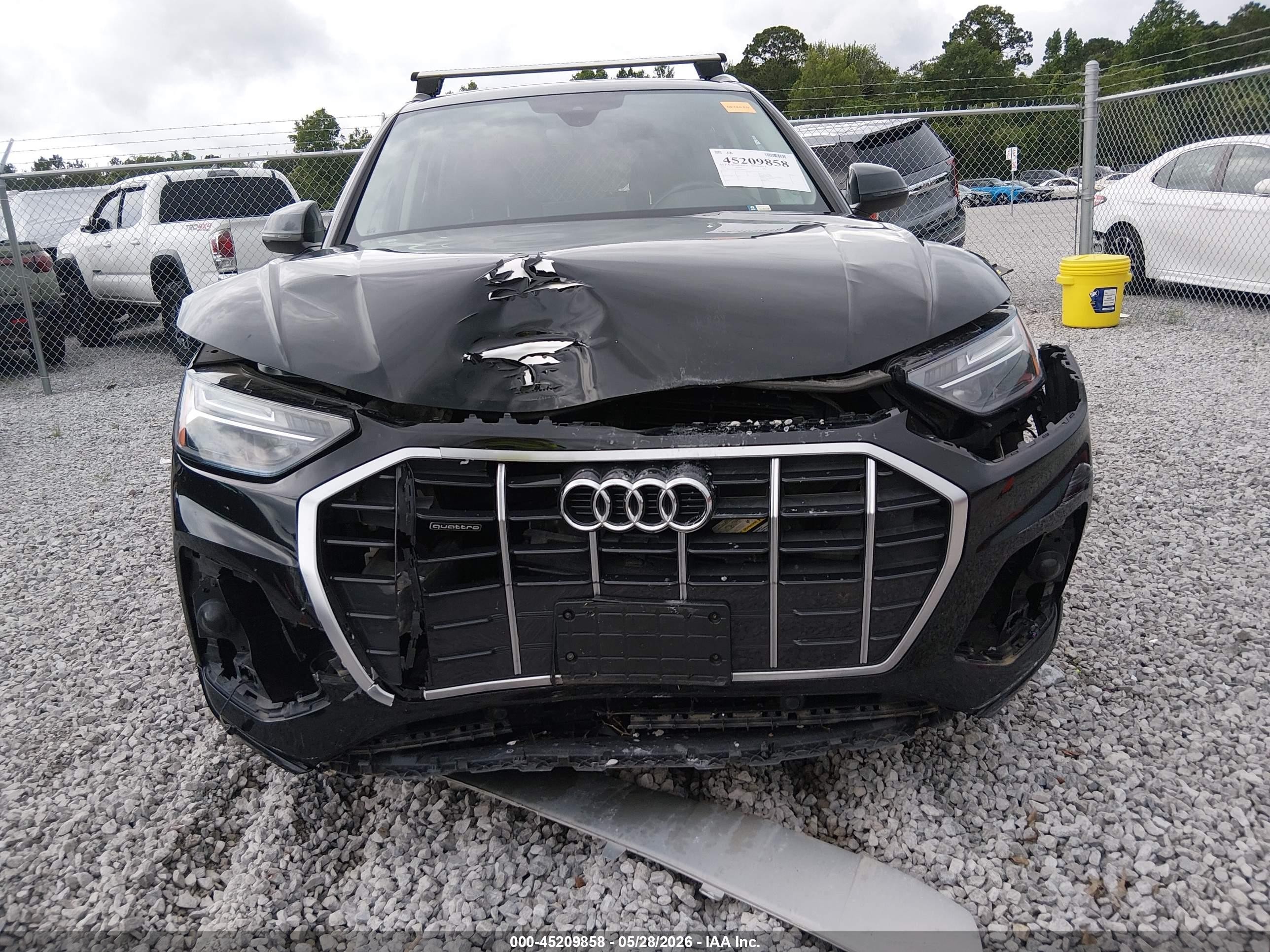2021 Audi Q5 Premium 45 Tfsi Quattro S Tronic Black vin: WA1AAAFYXM2009023