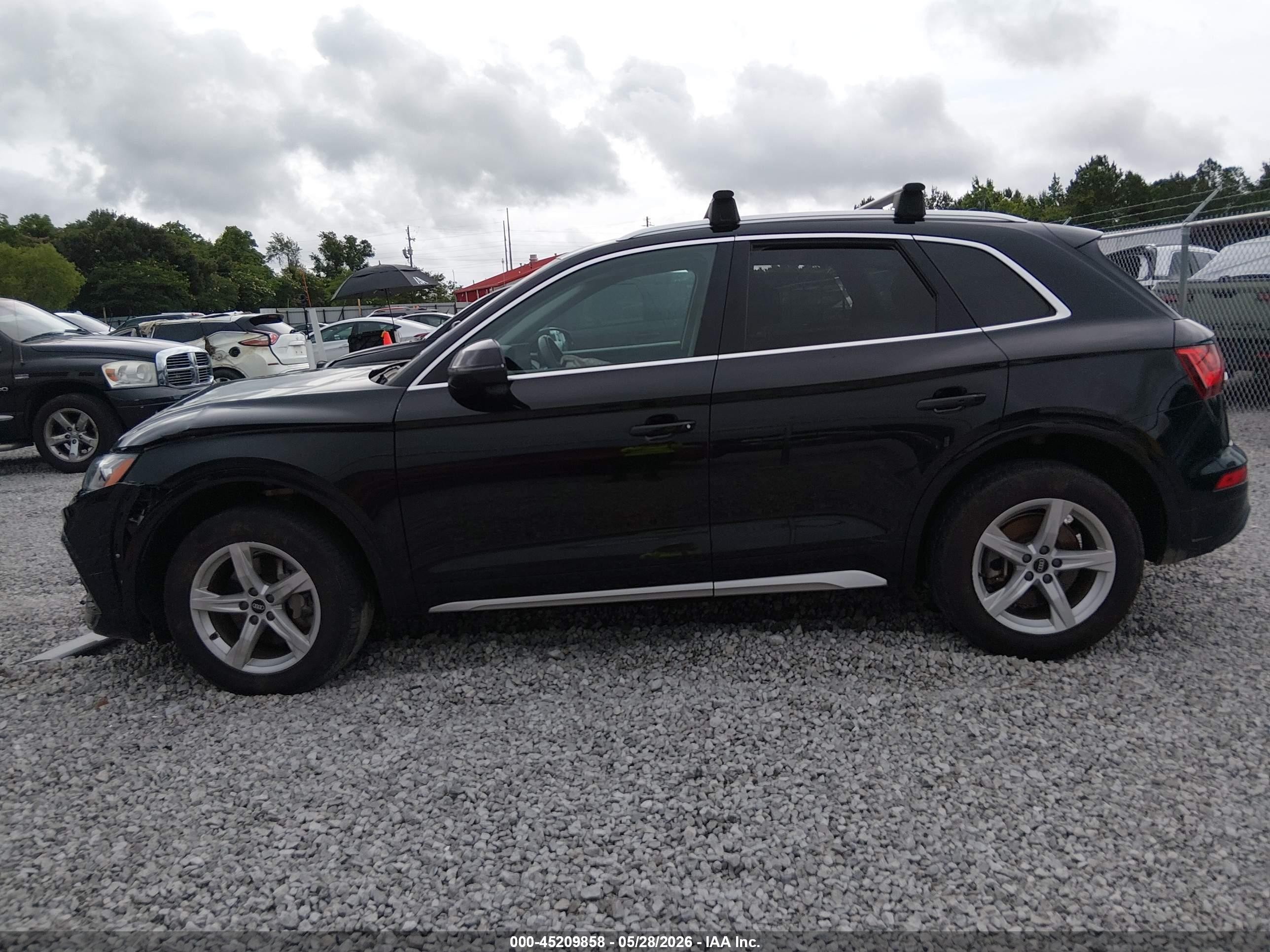 2021 Audi Q5 Premium 45 Tfsi Quattro S Tronic Black vin: WA1AAAFYXM2009023