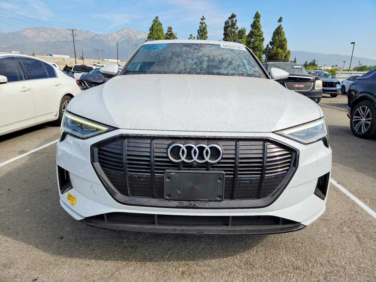 2021 Audi E-tron Premium White vin: WA1AAAGE5MB032441