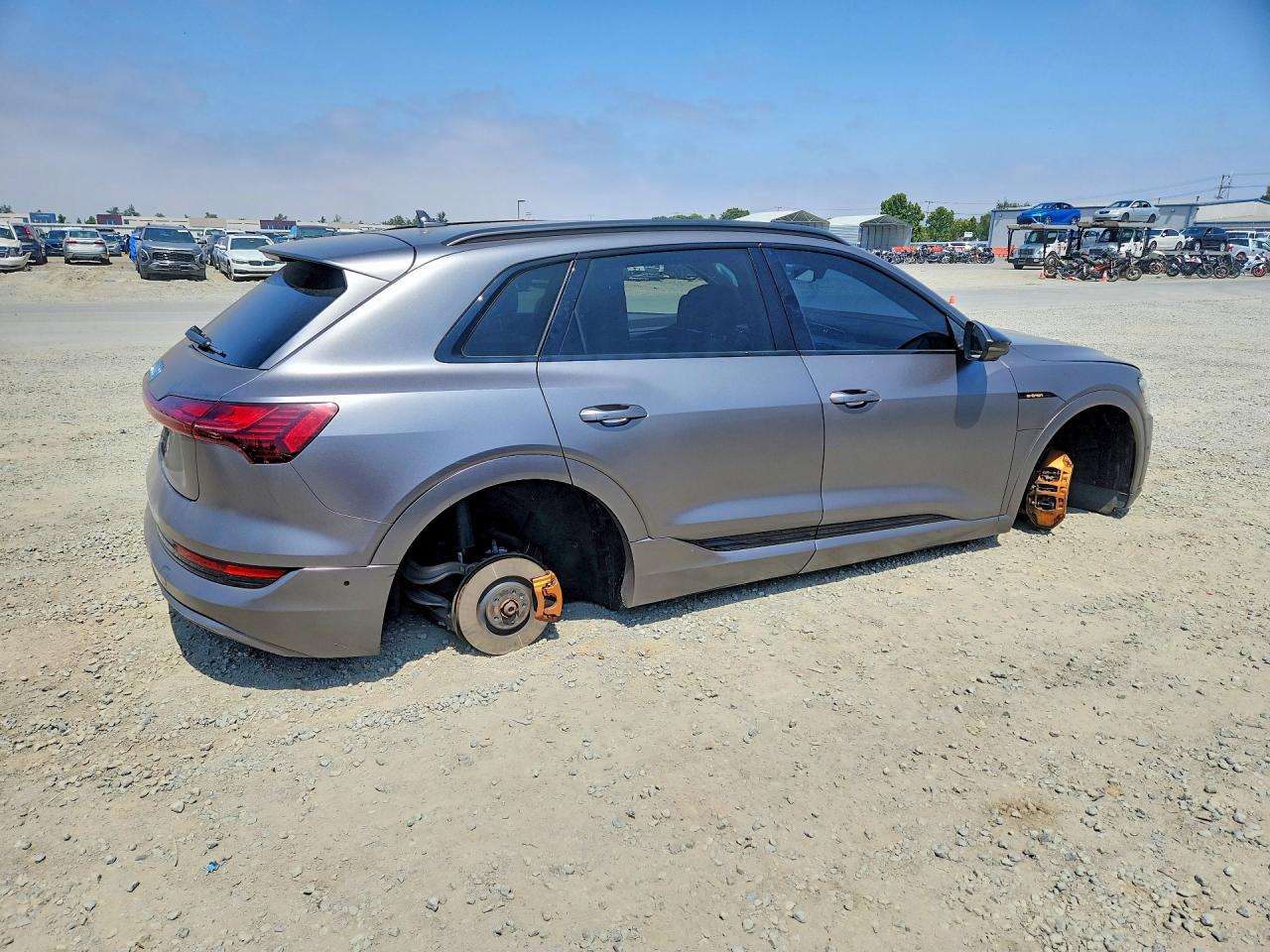 2021 Audi E-tron Premium Gray vin: WA1AAAGE6MB024641