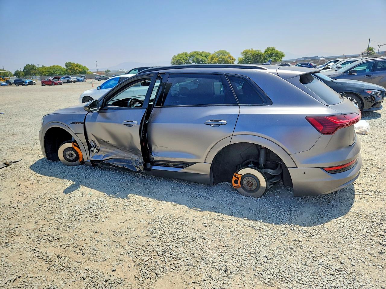 2021 Audi E-tron Premium Gray vin: WA1AAAGE6MB024641