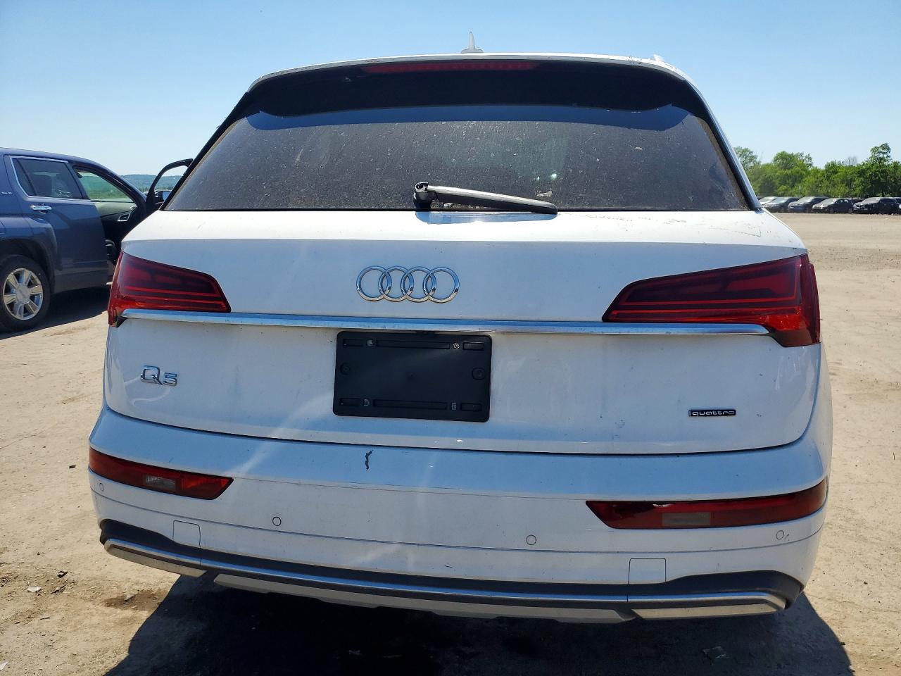 2023 Audi Q5 Premium 40 White vin: WA1ABAFY1P2143159