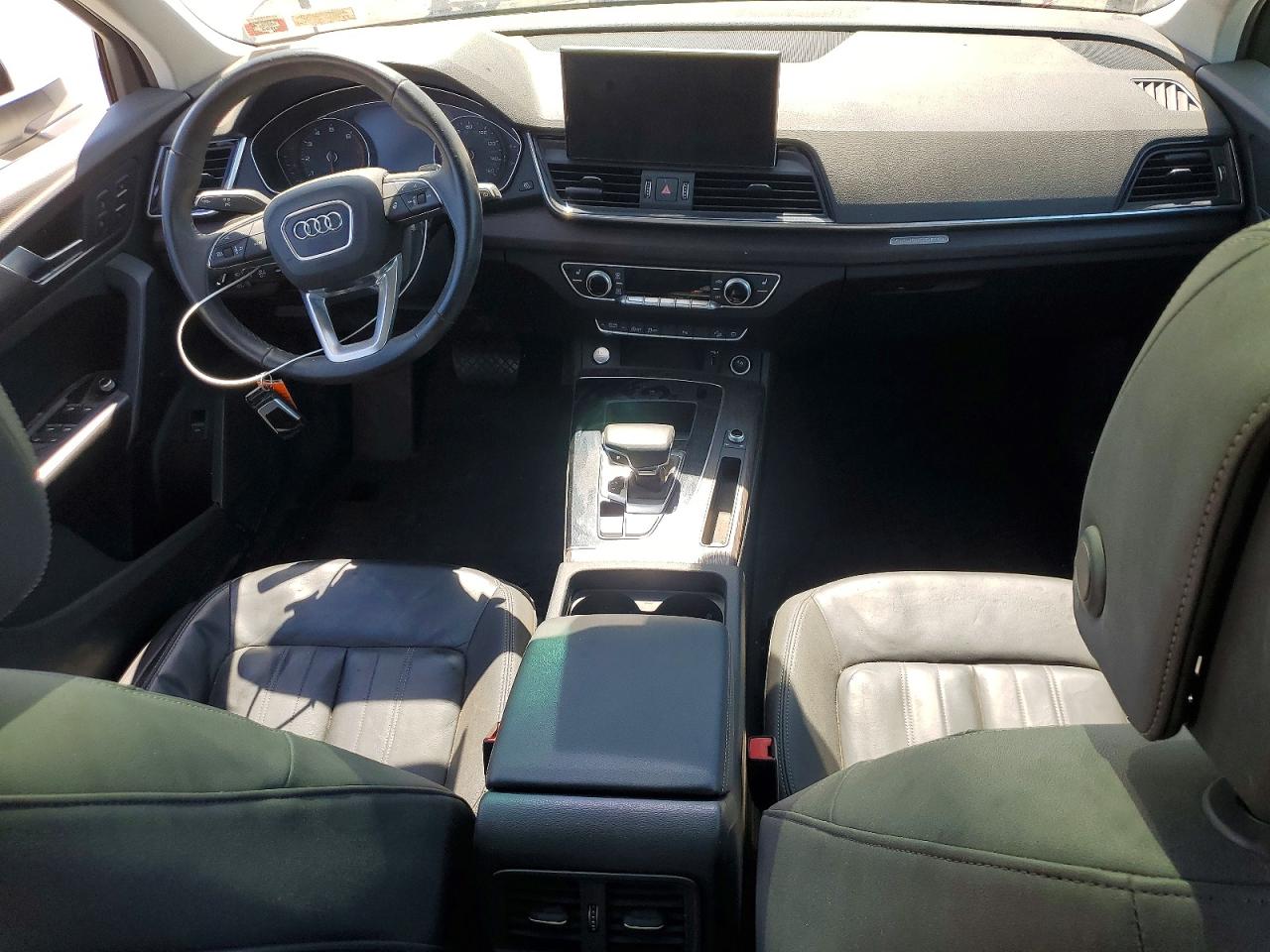 2023 Audi Q5 Premium 40 White vin: WA1ABAFY1P2143159