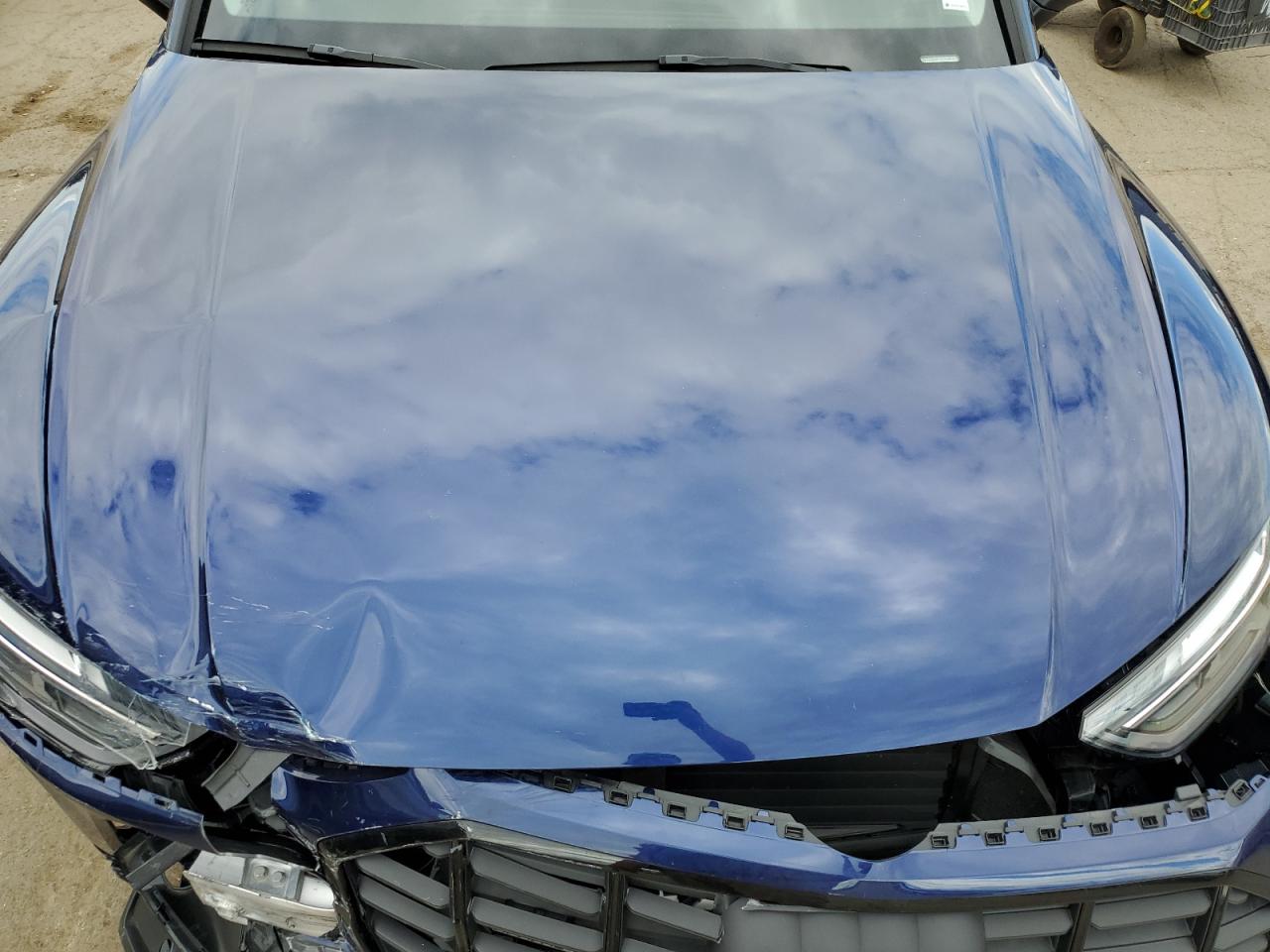 2025 Audi Q5 Premium 40 Blue vin: WA1ABAFY2S2046870