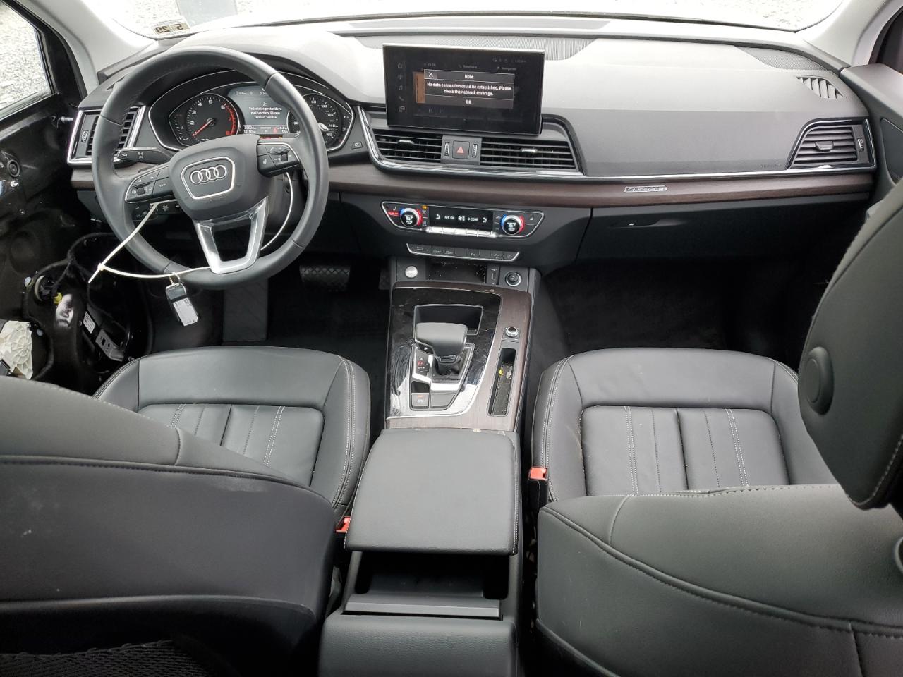 2024 Audi Q5 Premium 40 Black vin: WA1ABAFY3R2088765