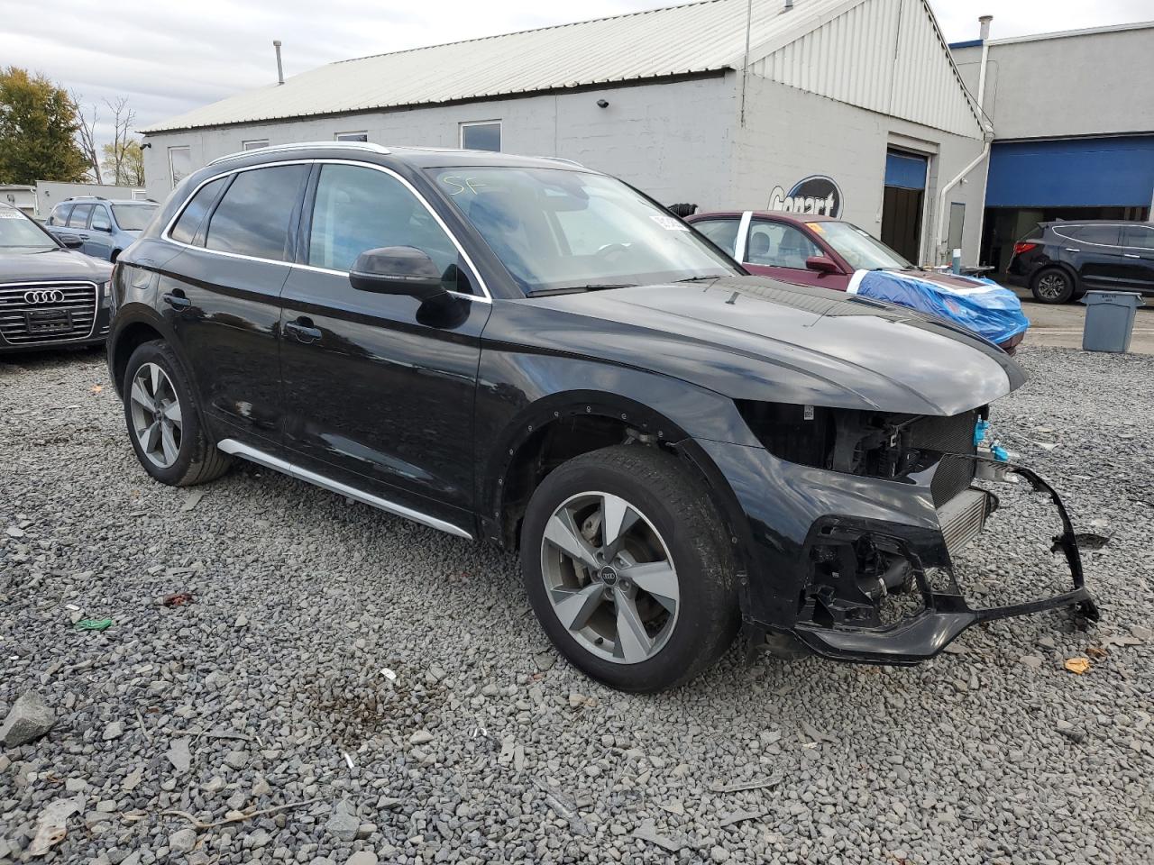 2024 Audi Q5 Premium 40 Black vin: WA1ABAFY3R2088765