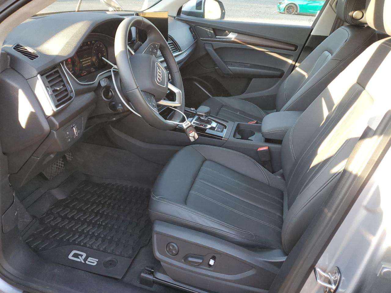 2025 Audi Q5 Premium 40 Silver vin: WA1ABAFY4S2026345