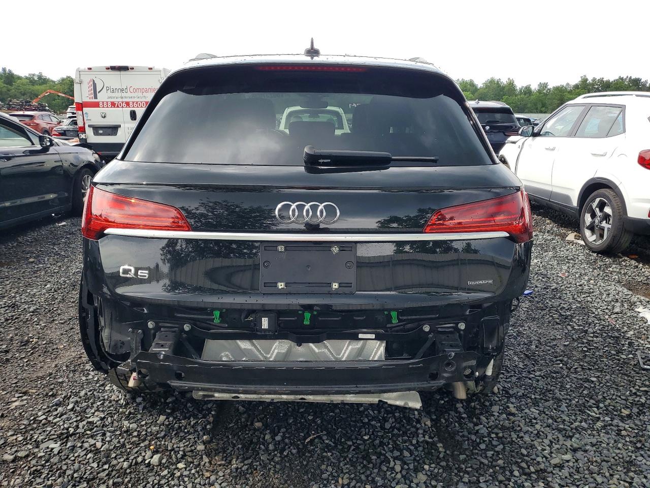 2023 Audi Q5 Premium 40 Черный vin: WA1ABAFY7P2117908