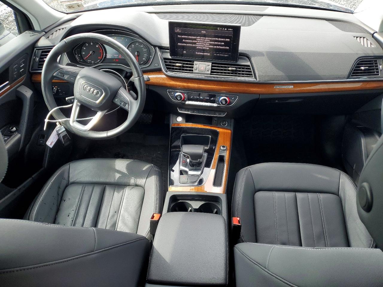 2023 Audi Q5 Premium 40 Черный vin: WA1ABAFY7P2117908