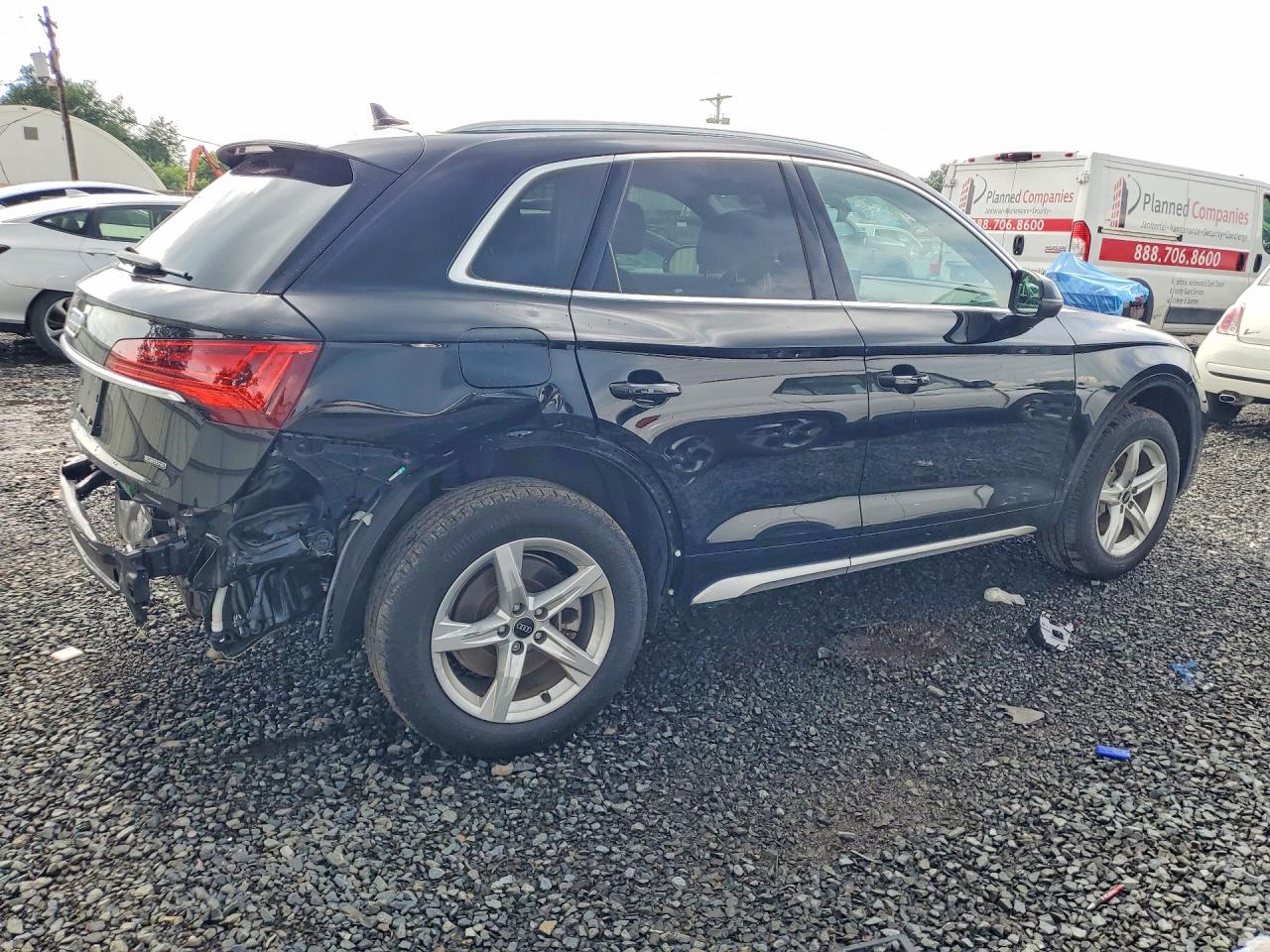 2023 Audi Q5 Premium 40 Черный vin: WA1ABAFY7P2117908