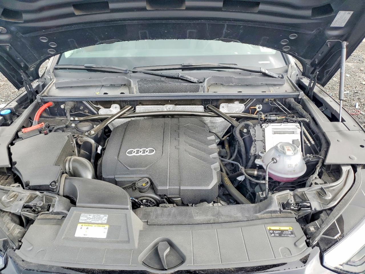 2023 Audi Q5 Premium 40 Черный vin: WA1ABAFY7P2117908