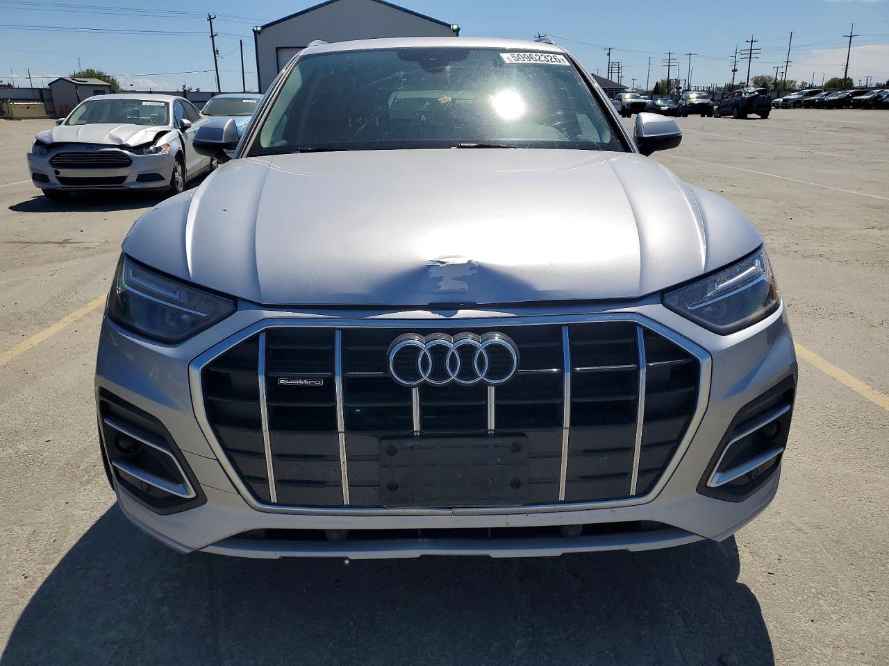 2022 Audi Q5 Premium 40 Silver vin: WA1ABAFY8N2112262
